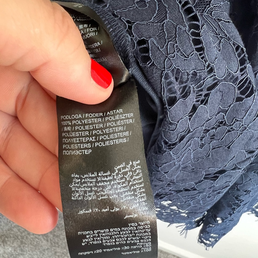 Size 16 JD Williams Navy Lace Occasion Dress - Picture 4 of 6